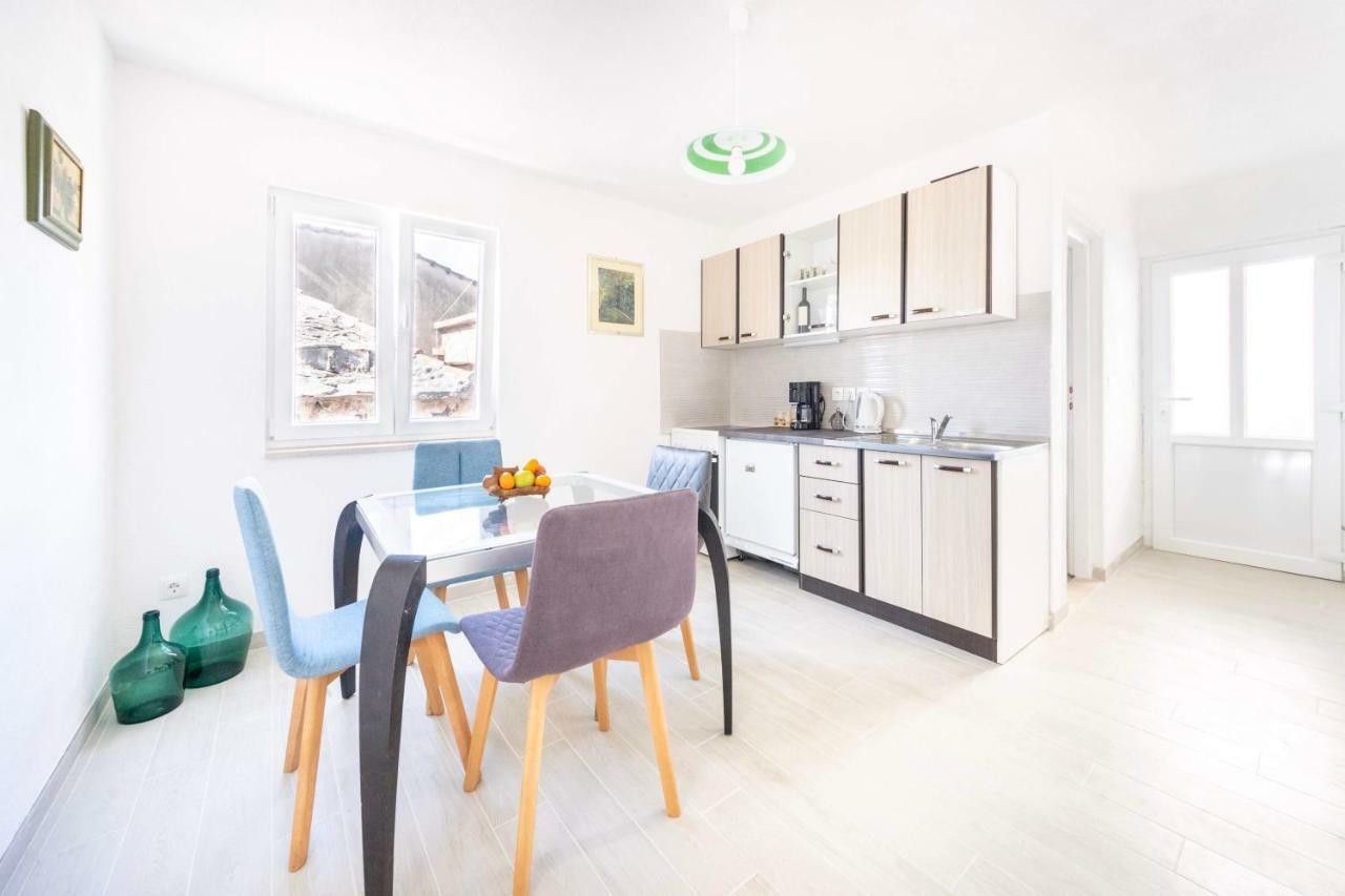 Apartmani Ada 1 Povlja  Exterior foto